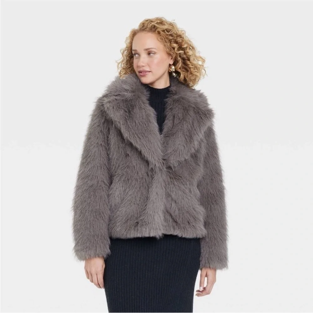 A new day Women’s Faux Fur Gray Jacket Size XS NWOT